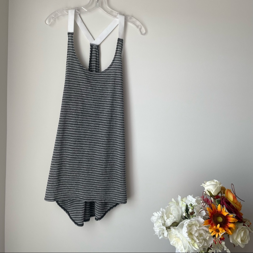 Nike Gray White Striped Racerback Athletic Tank Top Size Large